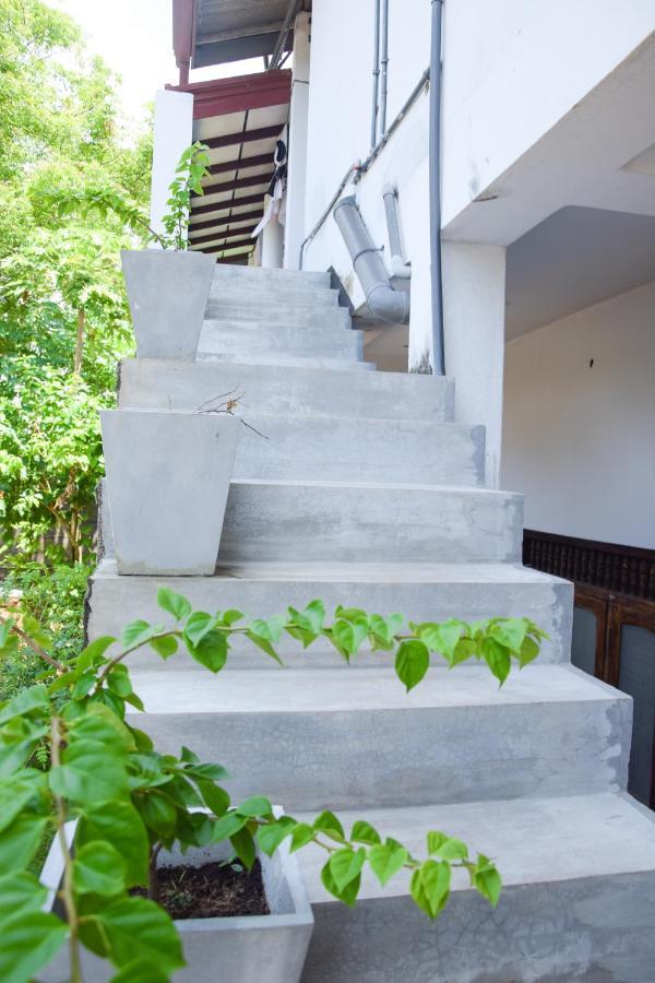 Tharaka Homestay Weligama Εξωτερικό φωτογραφία